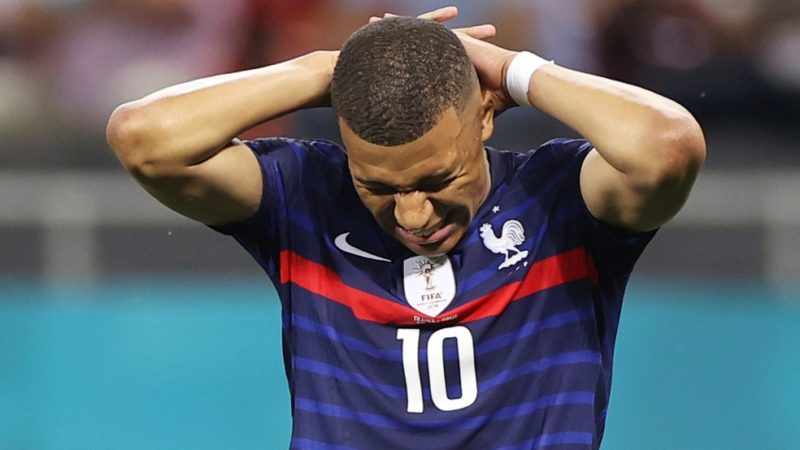 Na Eurocopa, Mbappé perde pênalti e França está fora da competição