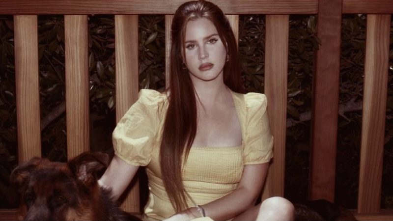 “Não se preocupe em comprar”, afirma Lana Del Rey sobre novo álbum