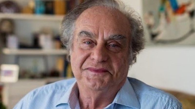 Morre Arnaldo Jabor, jornalista e cineasta, aos 81 anos