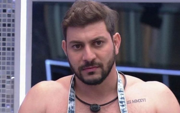 FOTO Vaza Suposta Nude De Caio Afiune Do BBB21 E Web Avalia Hora