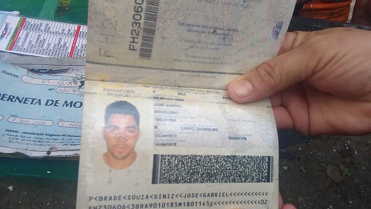 URGENTE: Avião de Gabriel Diniz cai e documentos são encontrados