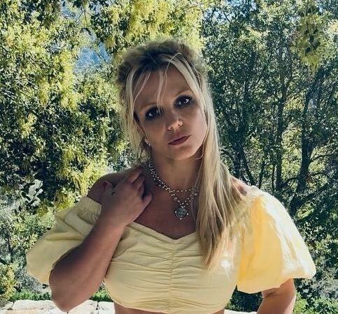 A vida de Britney Spears após o fim da tutela e seus desafios